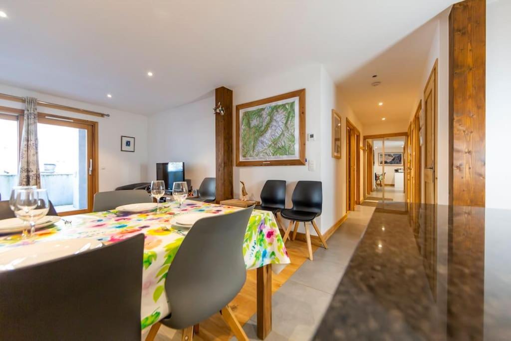 Apartment Grand Paradis B01 - Modern With Great Location *