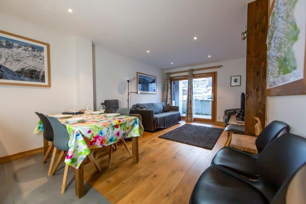 Apartment Grand Paradis B01 - Modern With Great Location